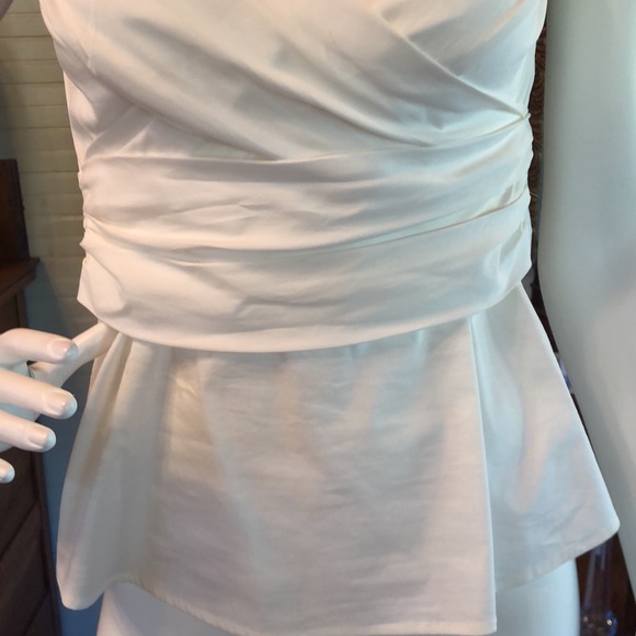 BCBGMAXAZRIA White puff sleeve v neck tie in back dress shirt women’s si… - Picture 6 of 16